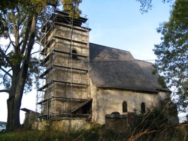 Oprava Loukovského kostela ( kolem r. 2005 )