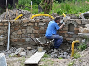 oprava Dvořákovy studánky z r. 1934, květen 2015